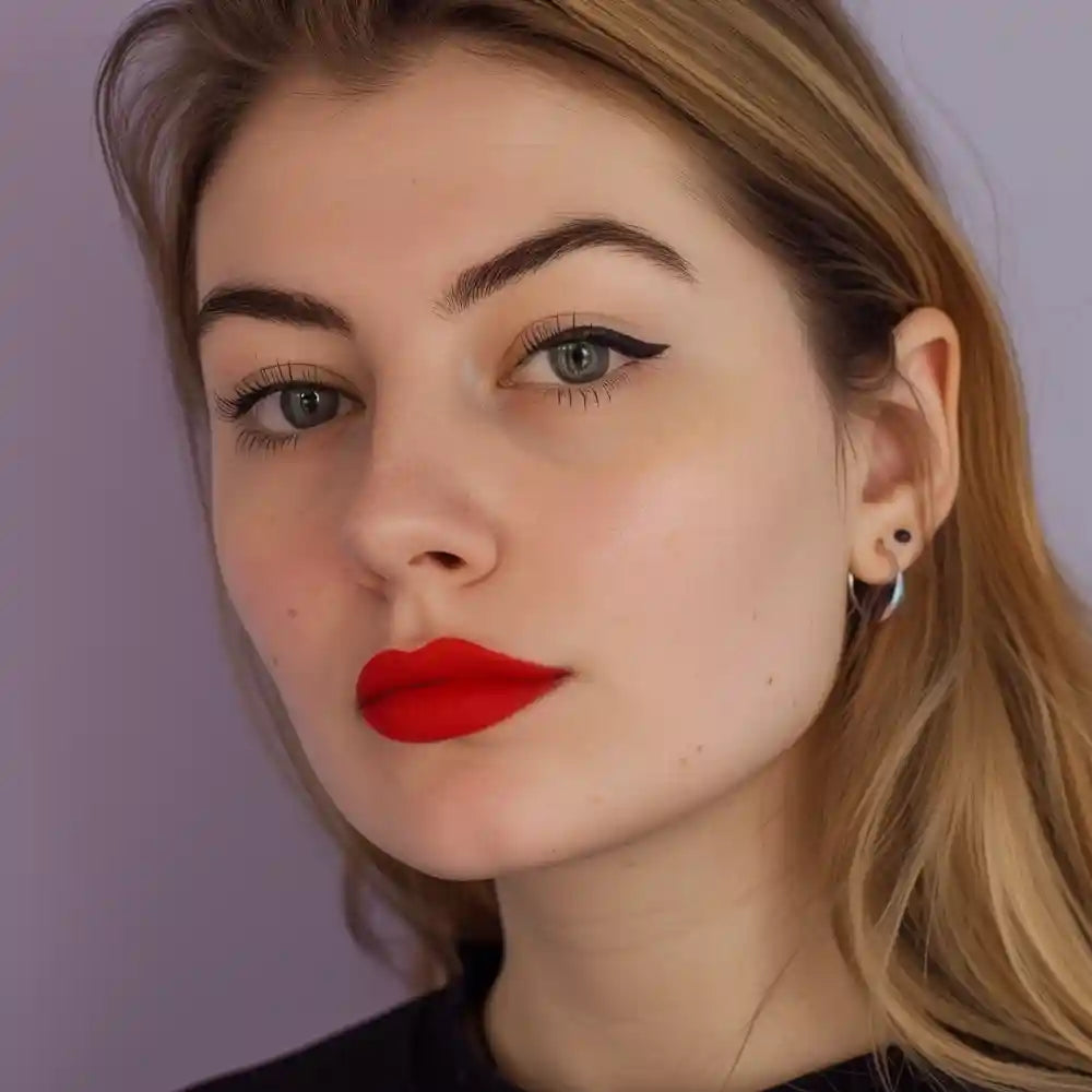 Semi Permanent Eyeliner: What It Is, How to Apply It & How Long It Lasts