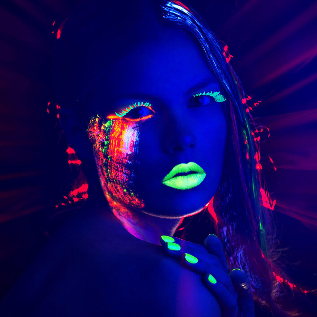 stargazer neon green mascara