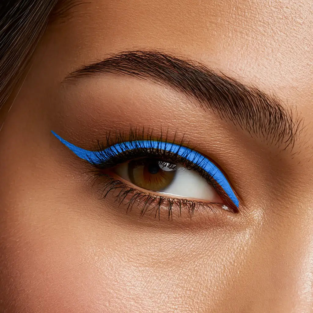 stargazer model with neon blue eyeliner